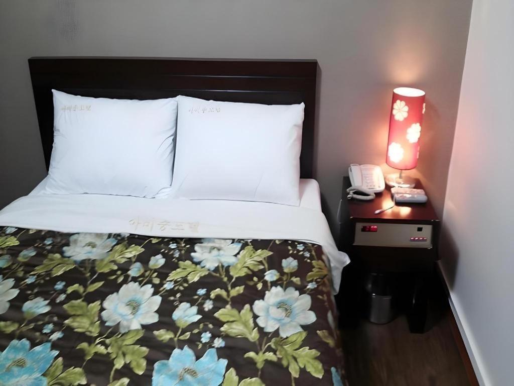 Jongro Nova Motel Seoul Exterior photo